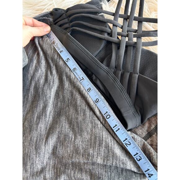 Lululemon Women Free‎ to Be Serene Strappy Back Open Back Bra Tank Top Gray SZ 4 - Picture 8 of 9
